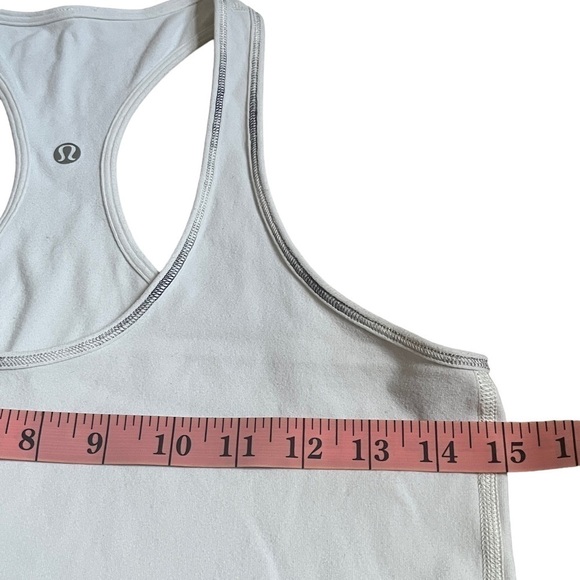 LULULEMON racerback white tank w black/white trim size 8 - Picture 3 of 7